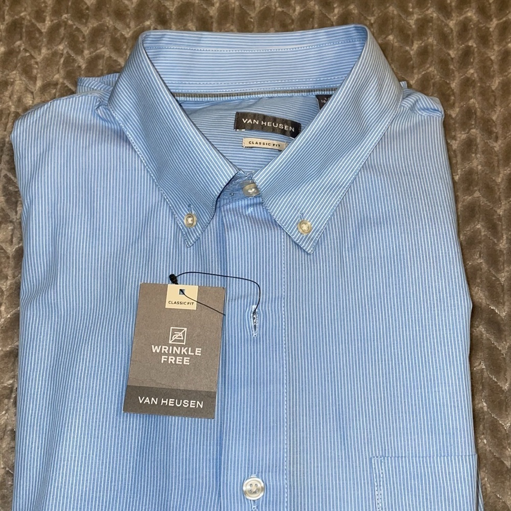 NWT Van Heusen Long Sleeve Button Down Shirt. Pin‎ Stripe. Size Large.  16-16.5